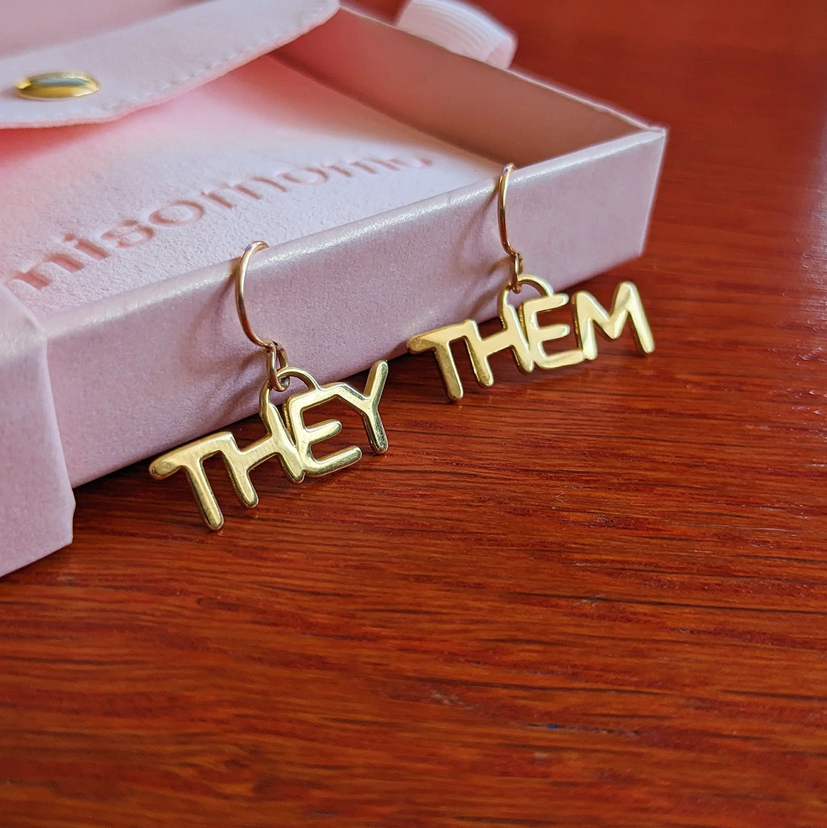 Pronoun Earrings by misomomo